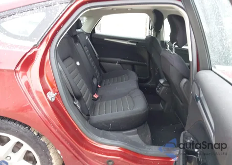 2014 Ford Fusion Se z USA, uszkodzony, nr VIN 3FA6P0H76ER289924